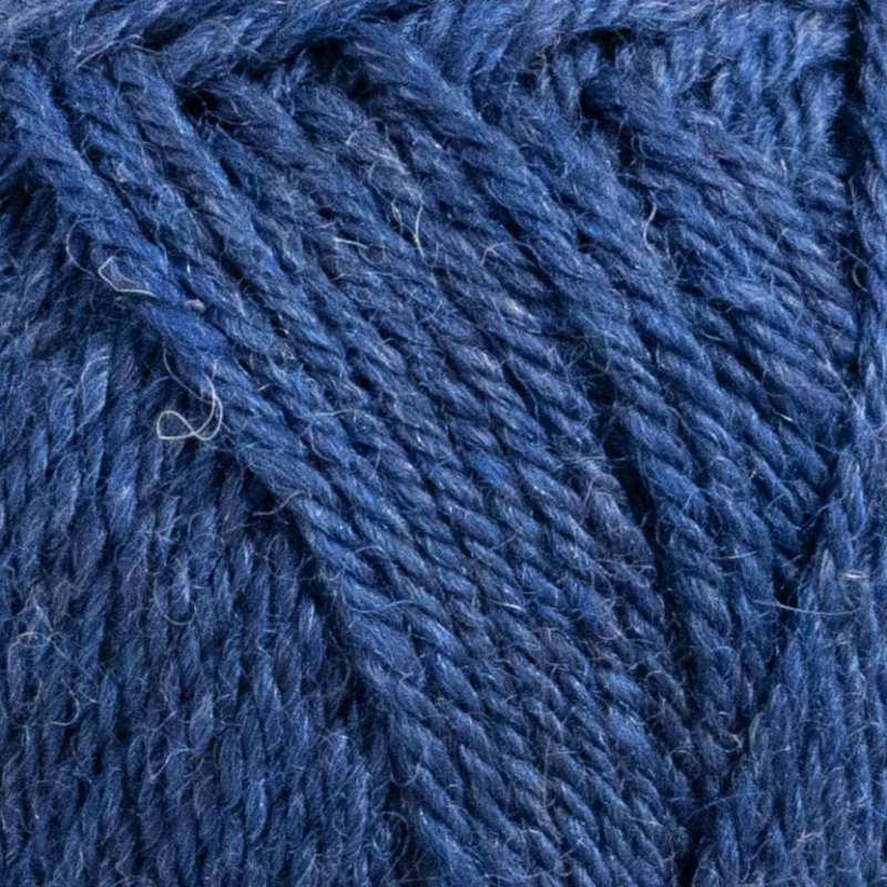 Bild på Ulrika Natur garn från Svarta Fåret.